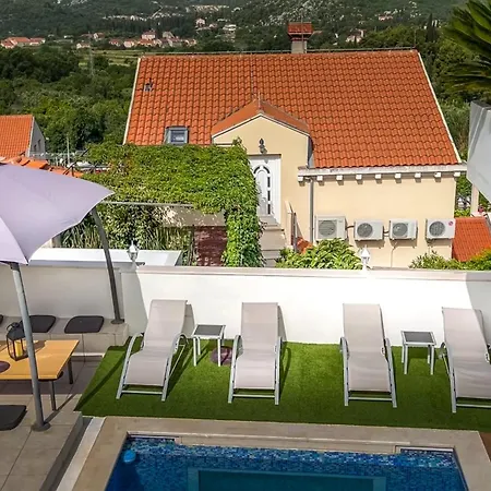 Villa Luciana *