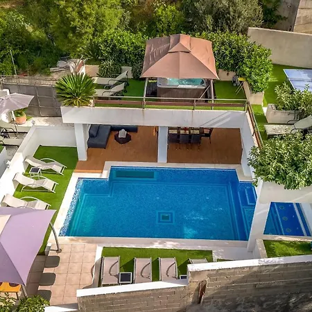 Villa Luciana Mlini